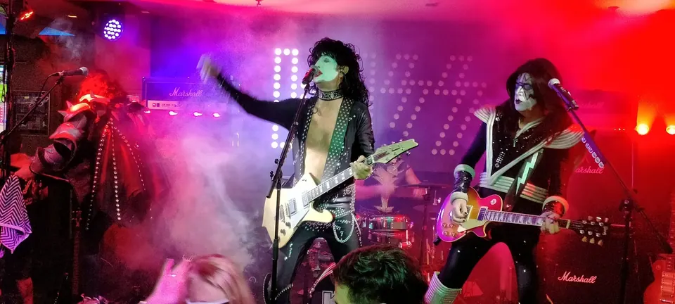 KISS Tribute - Grand Hotel Labrador, photo 4